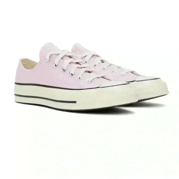 Converse Shoes - CONVERSE
Purple Chuck 70 Low Top Sneakers Size 8 women’s/mens 6